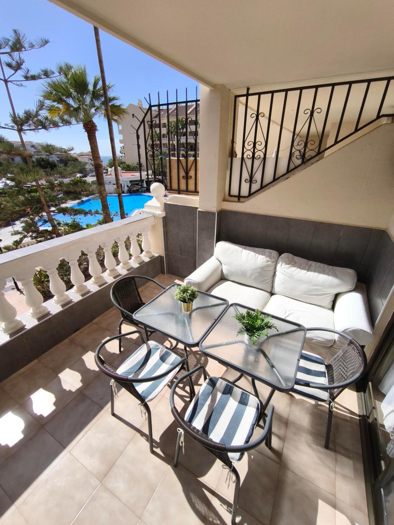 Tenerife Castle Harbour لوس كريستيانوس المظهر الخارجي الصورة